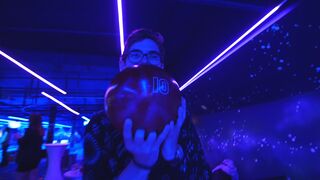 Bowling Battle with Fedor Holz and Tony Dunst