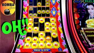 CHEATING & WINNING?!! #lasvegas #casino #slotmachine