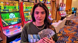 OMG It WORKED!! $100 Into 10 Slot Machines In Vegas!